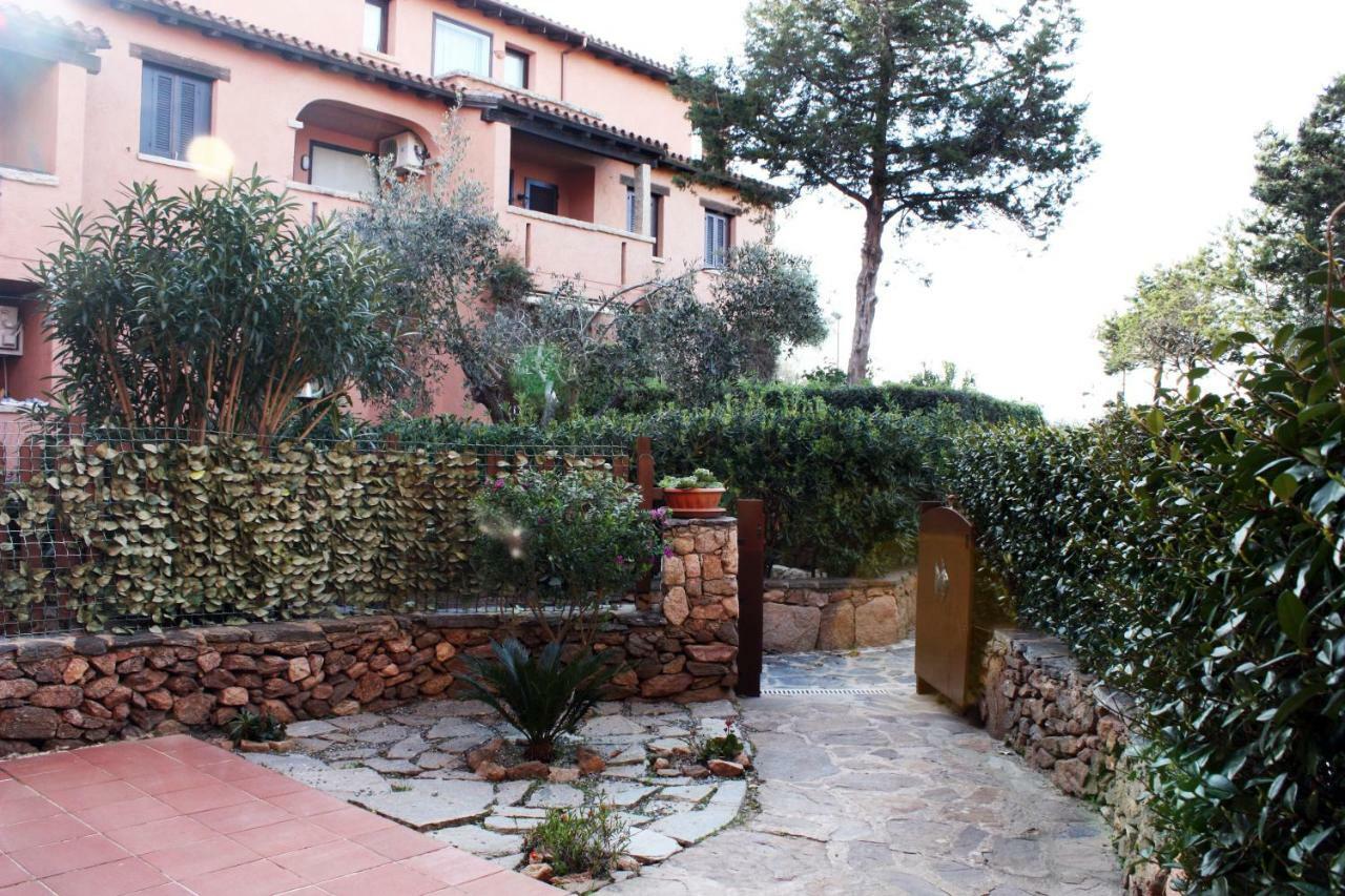 Deluxe Apartments In Porto Rotondo Exterior photo